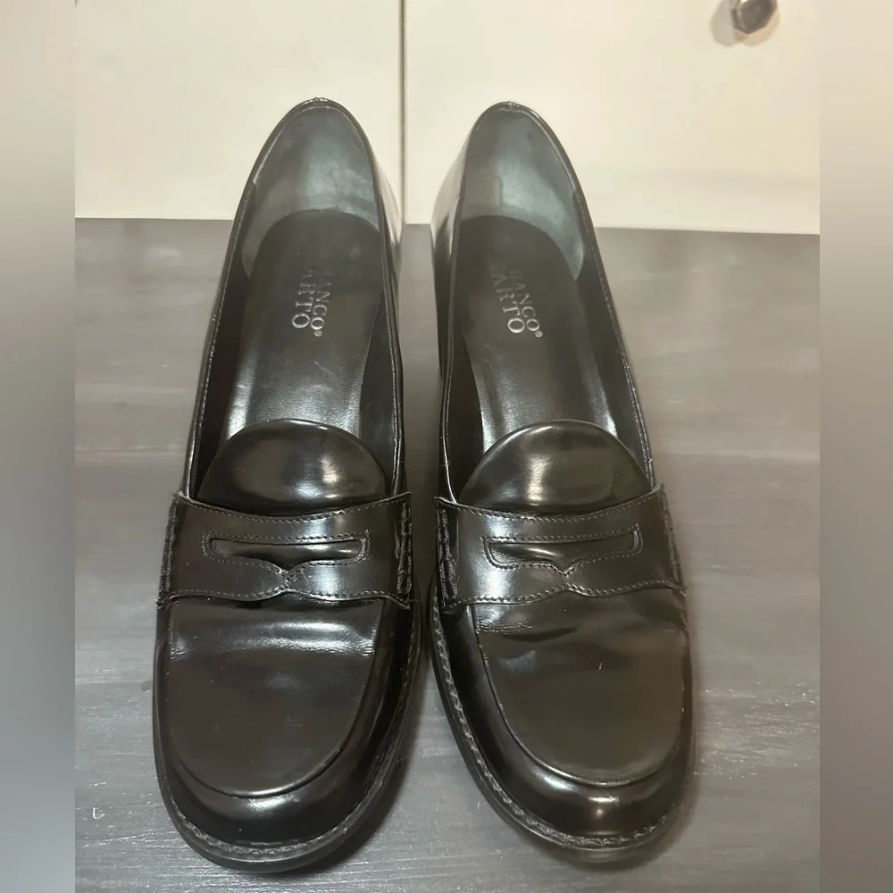 Franco Sarto black slip-on penny loafers